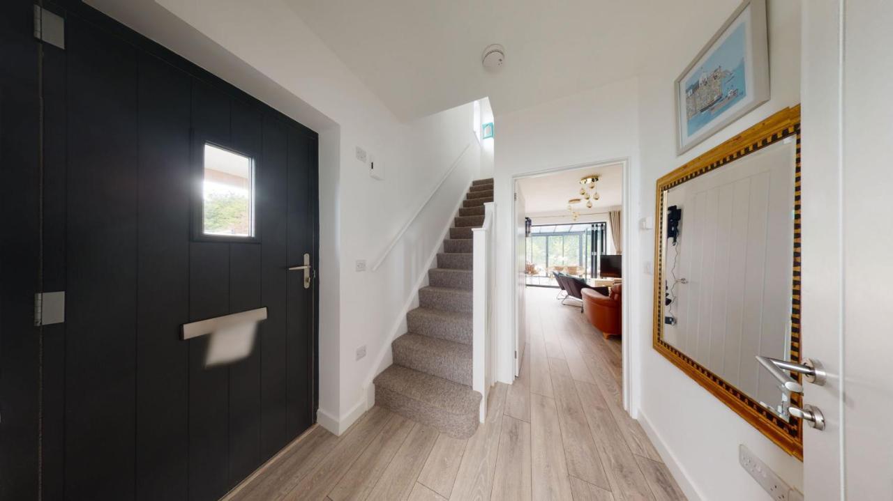 05 Queensway Gardens, Hayle Luaran gambar