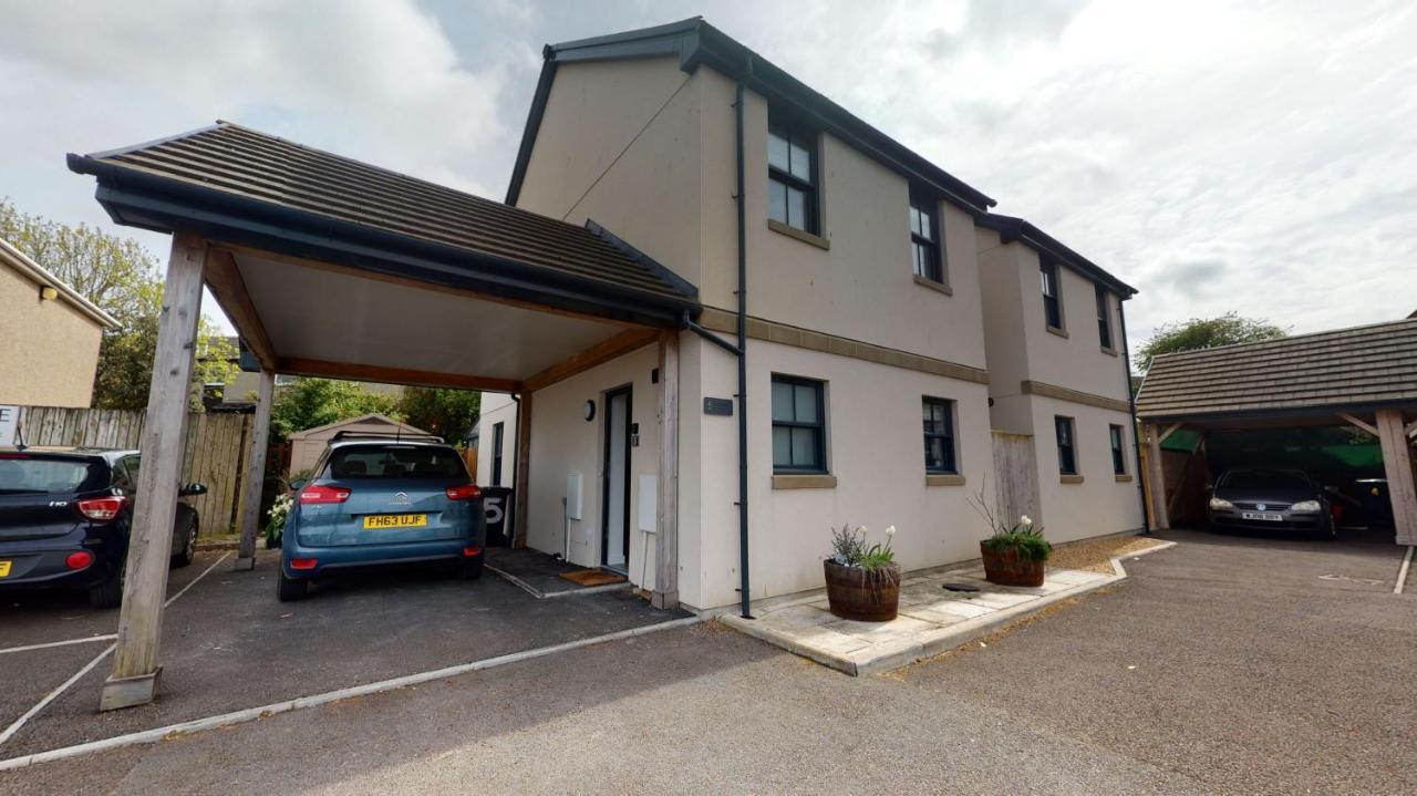 05 Queensway Gardens, Hayle Luaran gambar